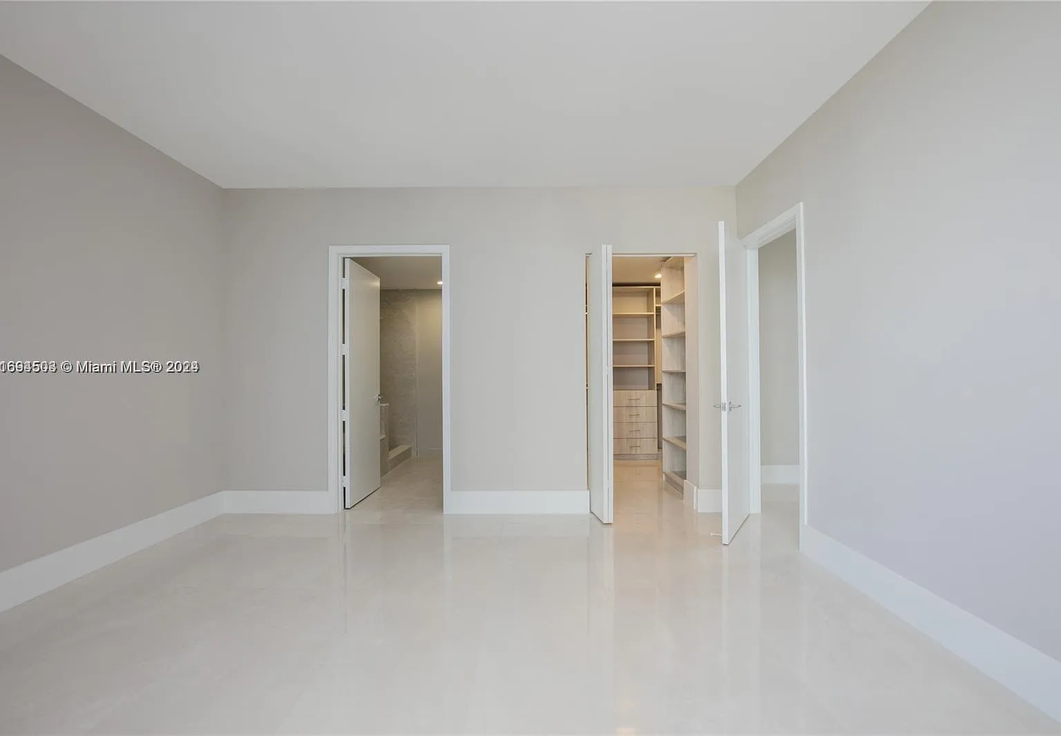 2 bed, 1205 sqft, $5,950 — Photo 2