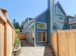 8424 25th Ave SW UNIT B, Seattle, WA 98106