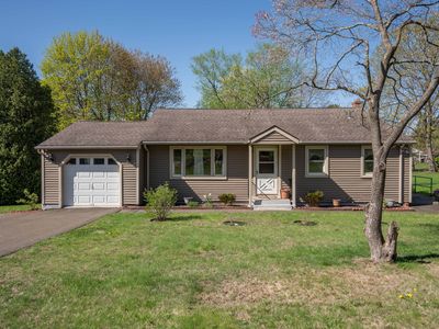 1114 Fienemann Road, Farmington, CT, 06032