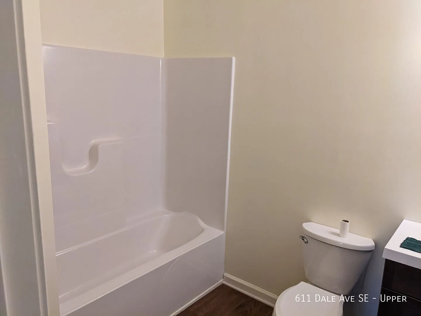 2 bedroom 1 bath apartment! — Photo 3