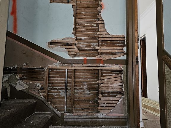 4th image of 1922 Elmwood Ave