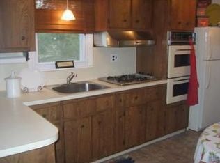 152 Lockwood Ave, Woodbridge, NJ 07095