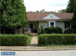 201 Bickley Rd, Glenside, PA 19038