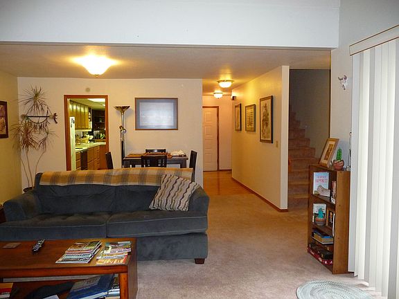 Living room to front 