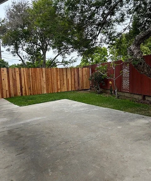 1083 Gilwood Ave — Photo 14