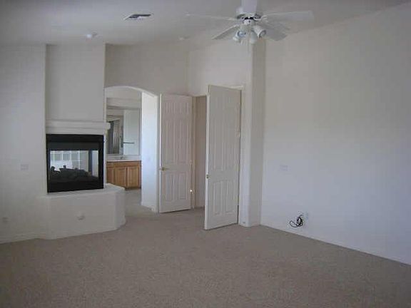 3rd image of 5505 E Calle Del Sol