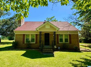2615 Mikell Rd, Hayden, AL 35079