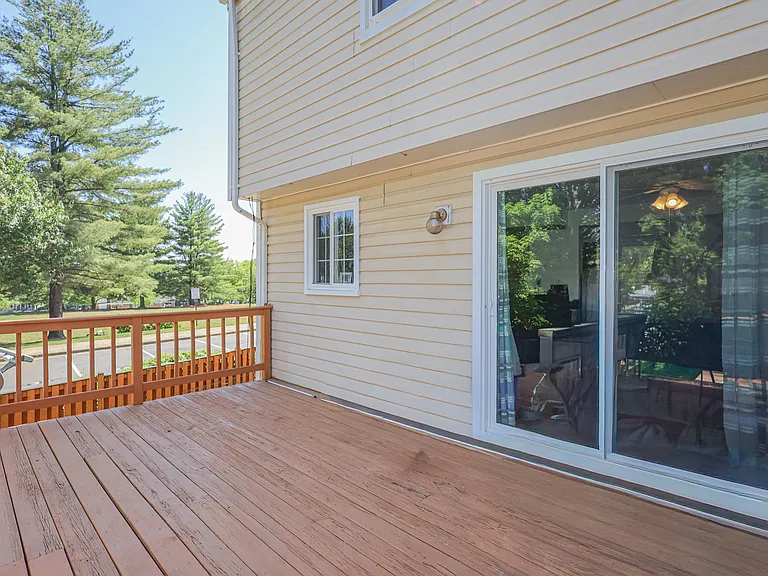 12501 Starfire Ct — Photo 10