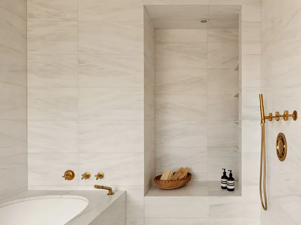 505 West 19th Street image 12 of 19