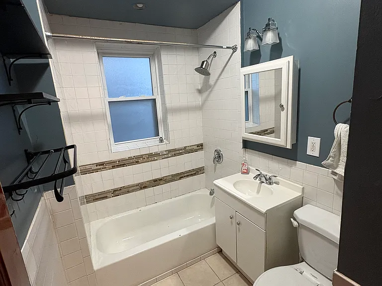 3041 W Leland Ave #1 — Photo 8