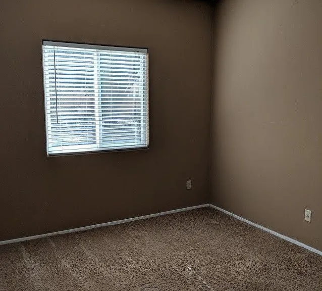 10352 N Fox Croft Ln — Photo 12