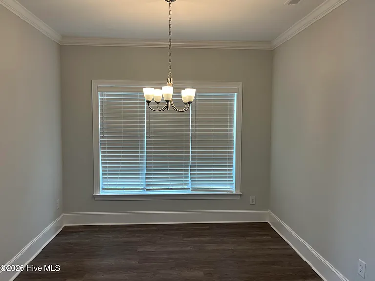 3241 Gordon Dr #A — Photo 3