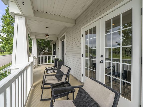 5th image of 4617 Sahalee Dr