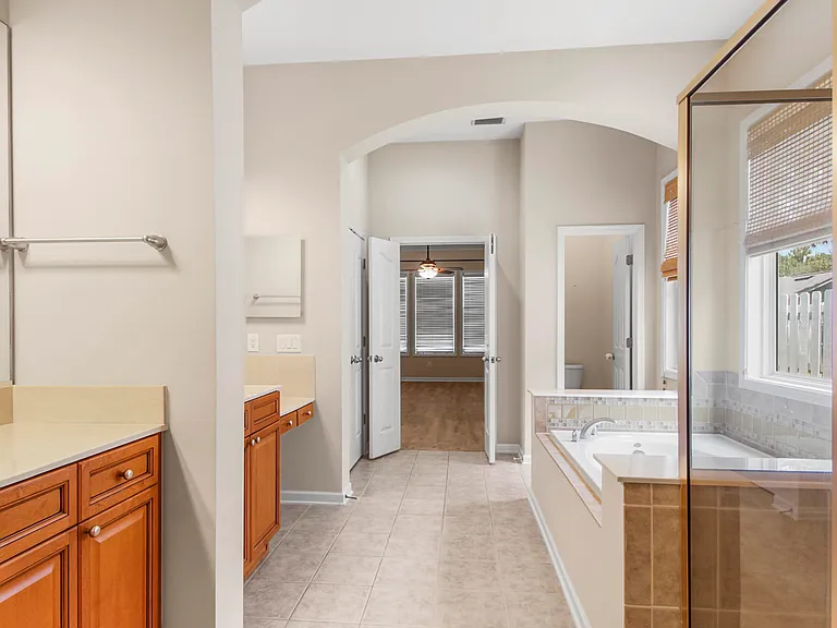 103 Amherst Way — Photo 37