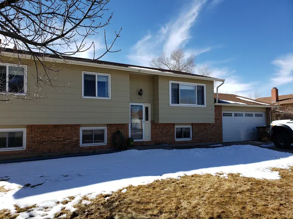 1522 Barratt St, Laramie, WY 82070