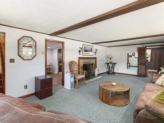 4th image of 38 Brimbal Ave