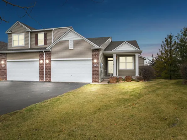 207 River Woods Dr W, Saint Paul Park, MN 55071