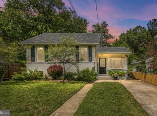 5008 Quebec St, College Park, MD
