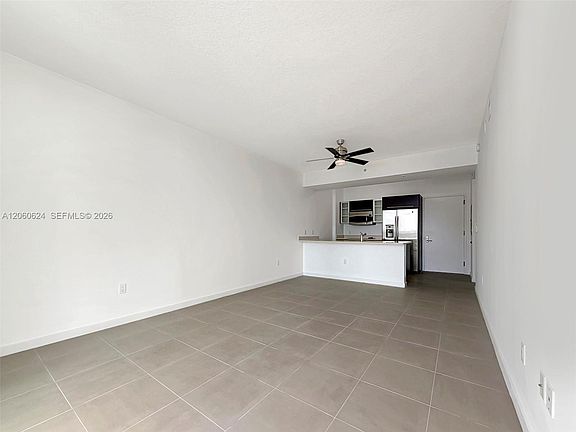 5th image of 333 NE 24th St APT 1403