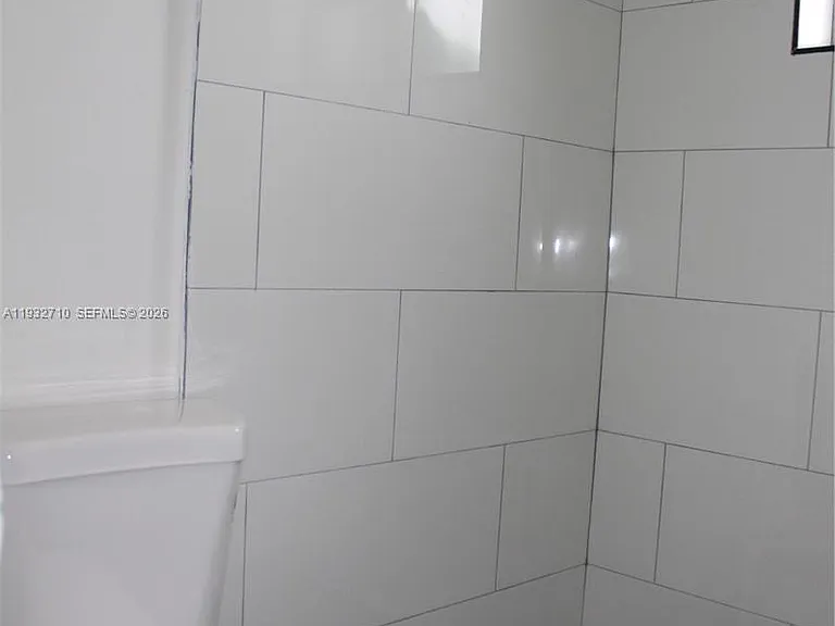 5140 SW 40th Ave #3C — Photo 14