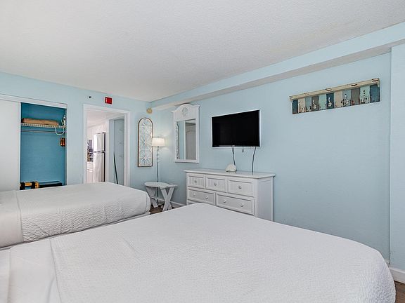 5th image of 6804 Ocean Blvd. #1617