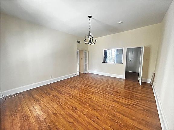 2nd image of 1032 4th St APT 2