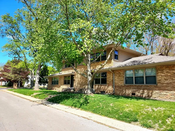 2627 N Hanssler Ct, Peoria, IL 61604