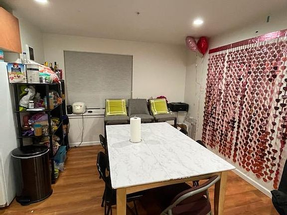 5th image of 4732 22nd Ave NE #3