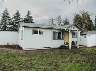 363 57th St, Springfield, OR 97478