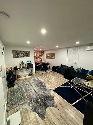 Rented by Douglas Elliman | media 24