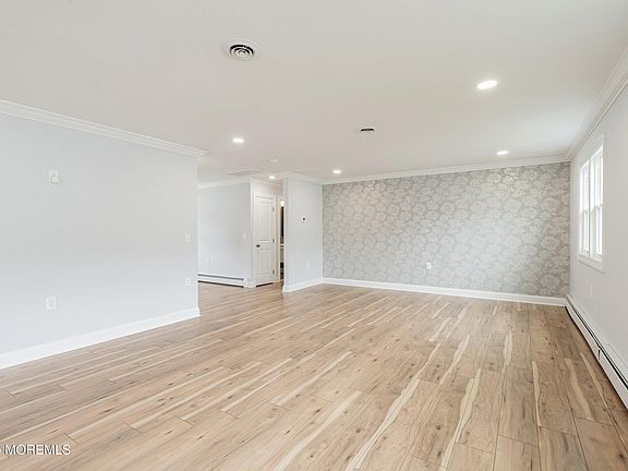 5th image of 94 Hyannis Street