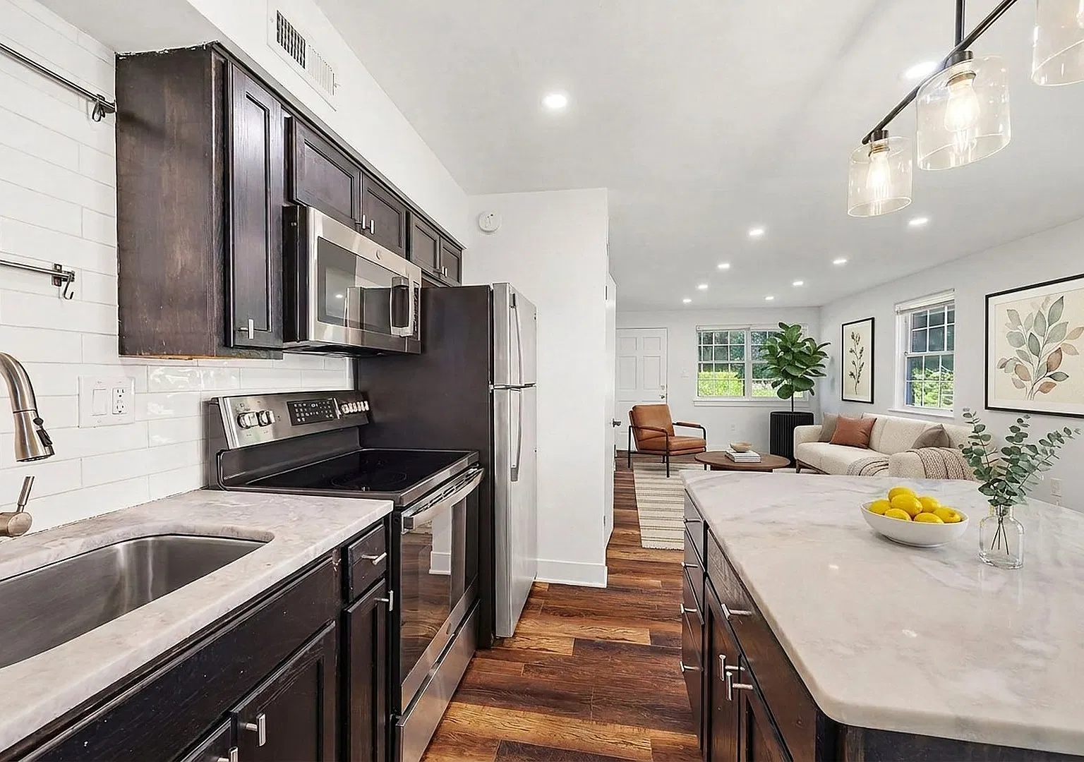 37 Faris Cir. — Photo 3