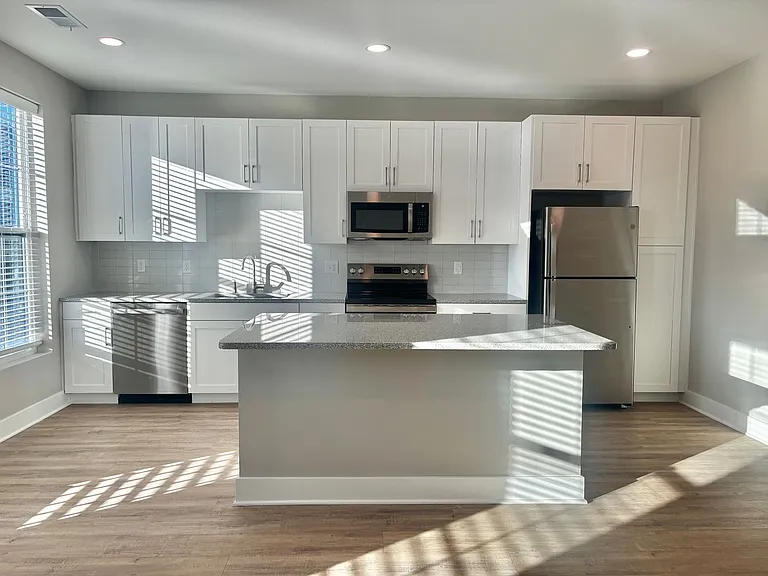 5808 Nall Ave — Photo 16