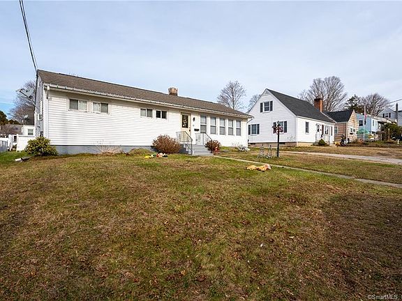 3rd image of 47 Sunset St