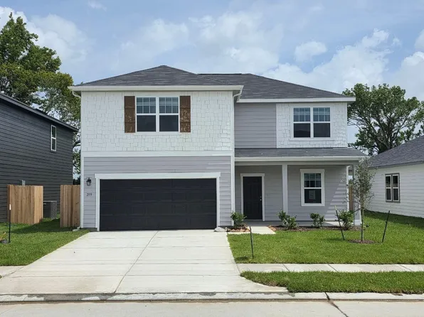 219 Flagstone Dr, Liberty, TX 77575