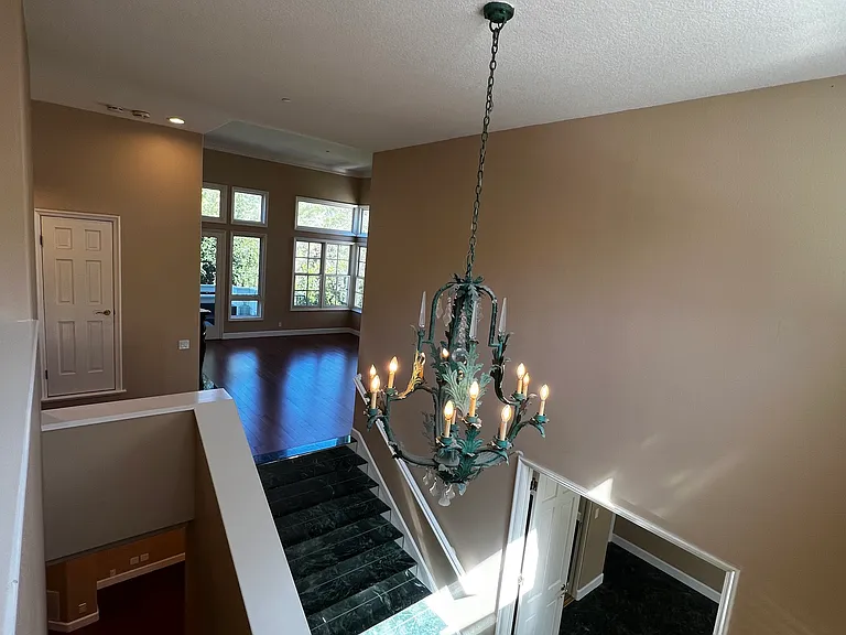 2357 Brookshire Ln — Photo 7