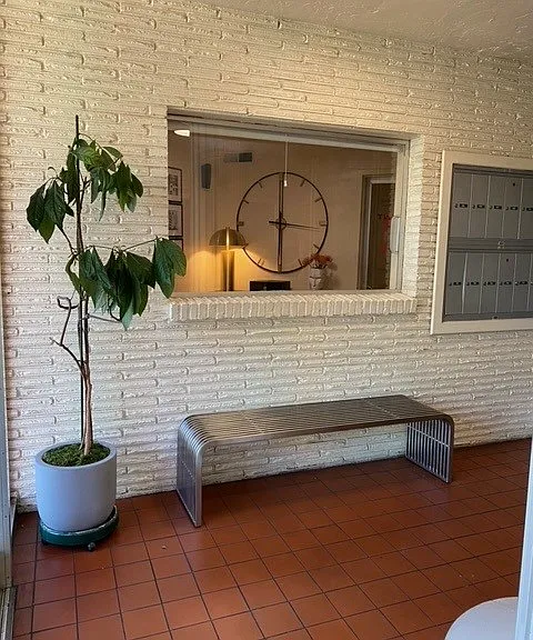 The Medford Plaza — Photo 8