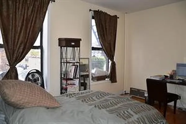 Rented by Corcoran | media 33