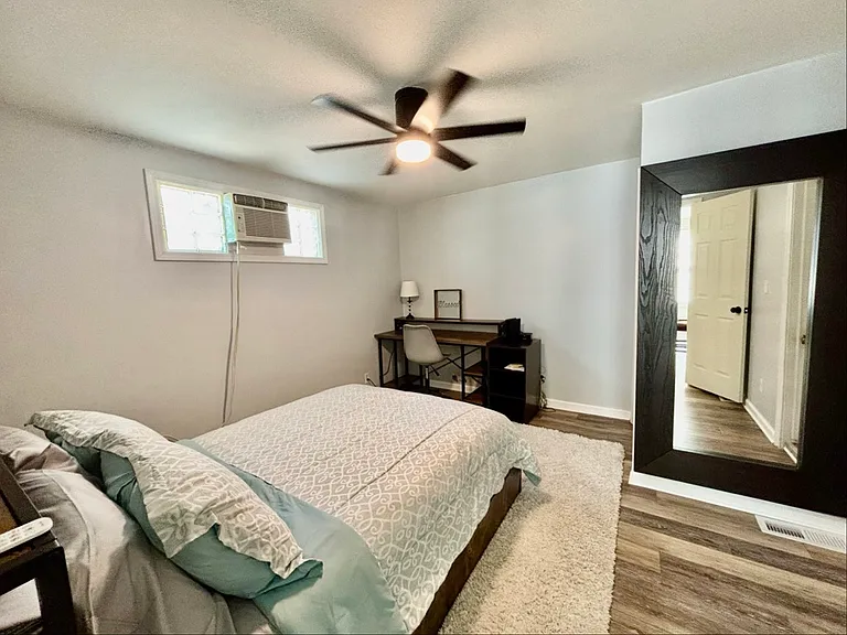 340 W 26th St #1 — Photo 7