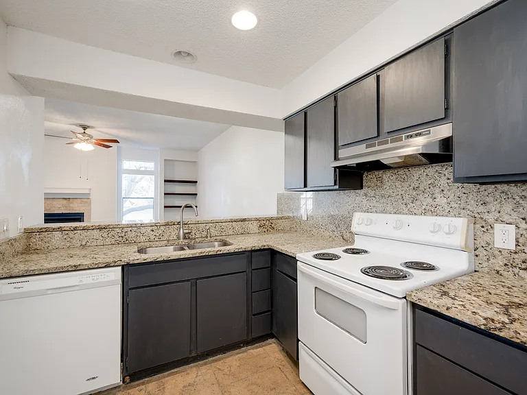 5304 Indio Cv #B — Photo 22