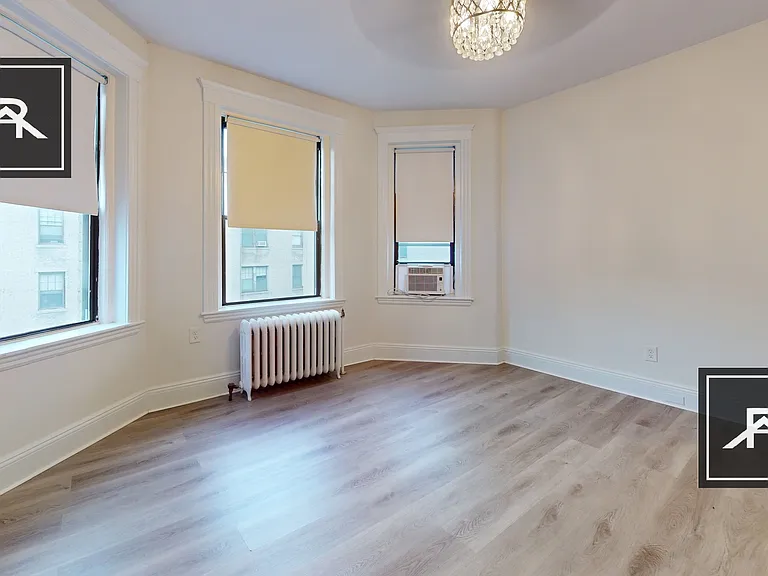 376 Chestnut Hill Ave #52 — Photo 4
