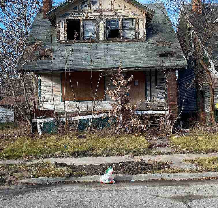 5326 Maplewood