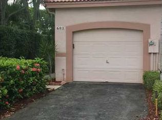 601 Talavera Rd, Weston, FL 33326