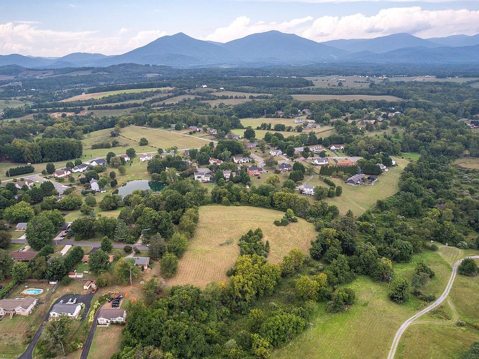 1st image of 5 Maymont Acres Dr