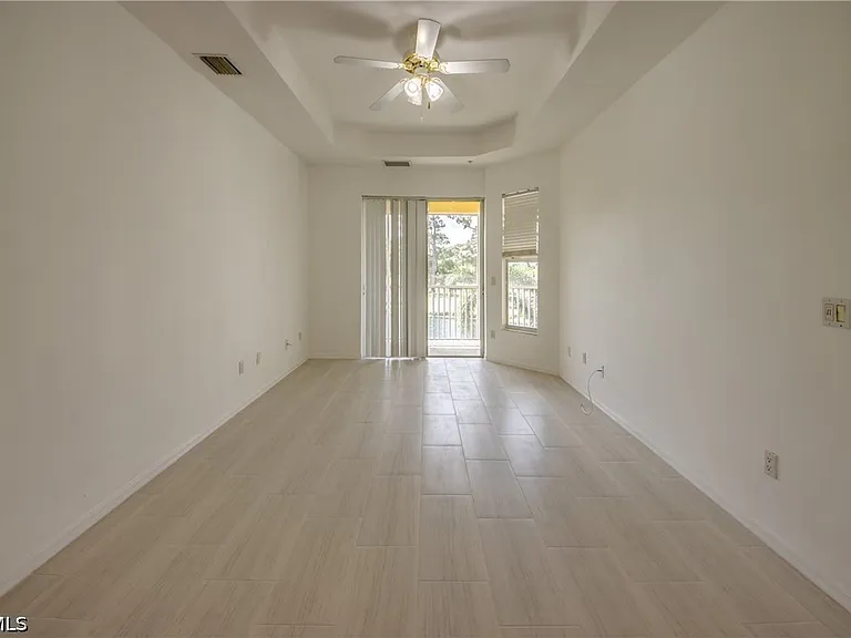 15250 Riverbend Blvd #204 — Photo 29