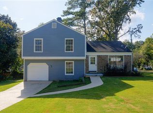 1172 Seattle Slew Ln, Norcross, GA 30093