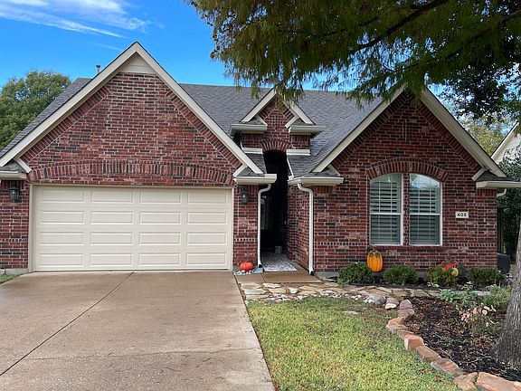 2nd image of 405 N Village Dr