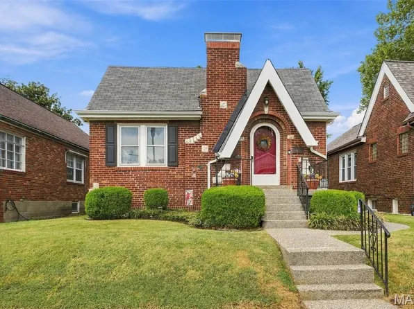 6437 Pernod Ave, Saint Louis, MO 63139