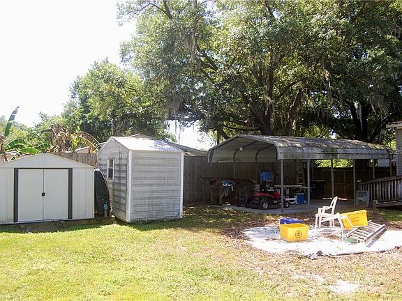 3rd image of 4747 Fox Creek Dr W