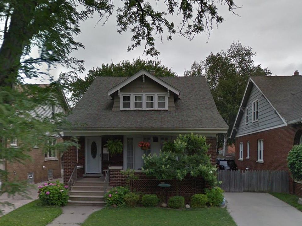 2nd image of 1322 Nottingham Rd